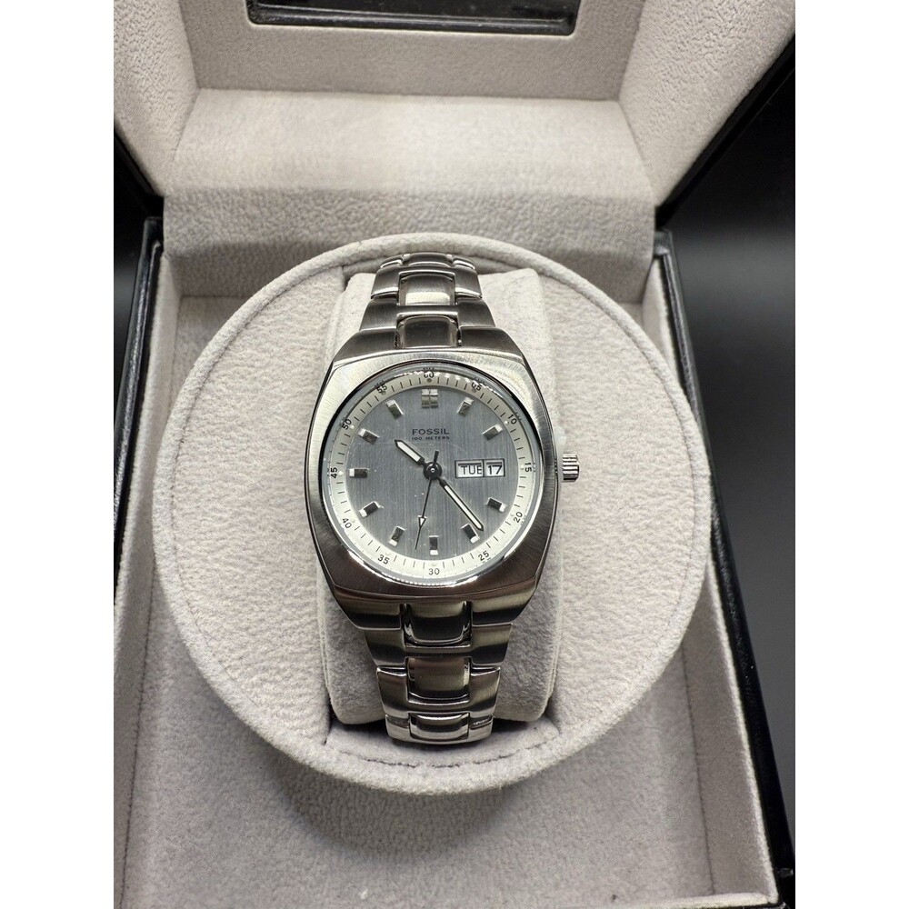 Fossil PR‑5235 Stainless Steel Men’s Quartz Watch Silver Dial Date NIB w/ Tin 